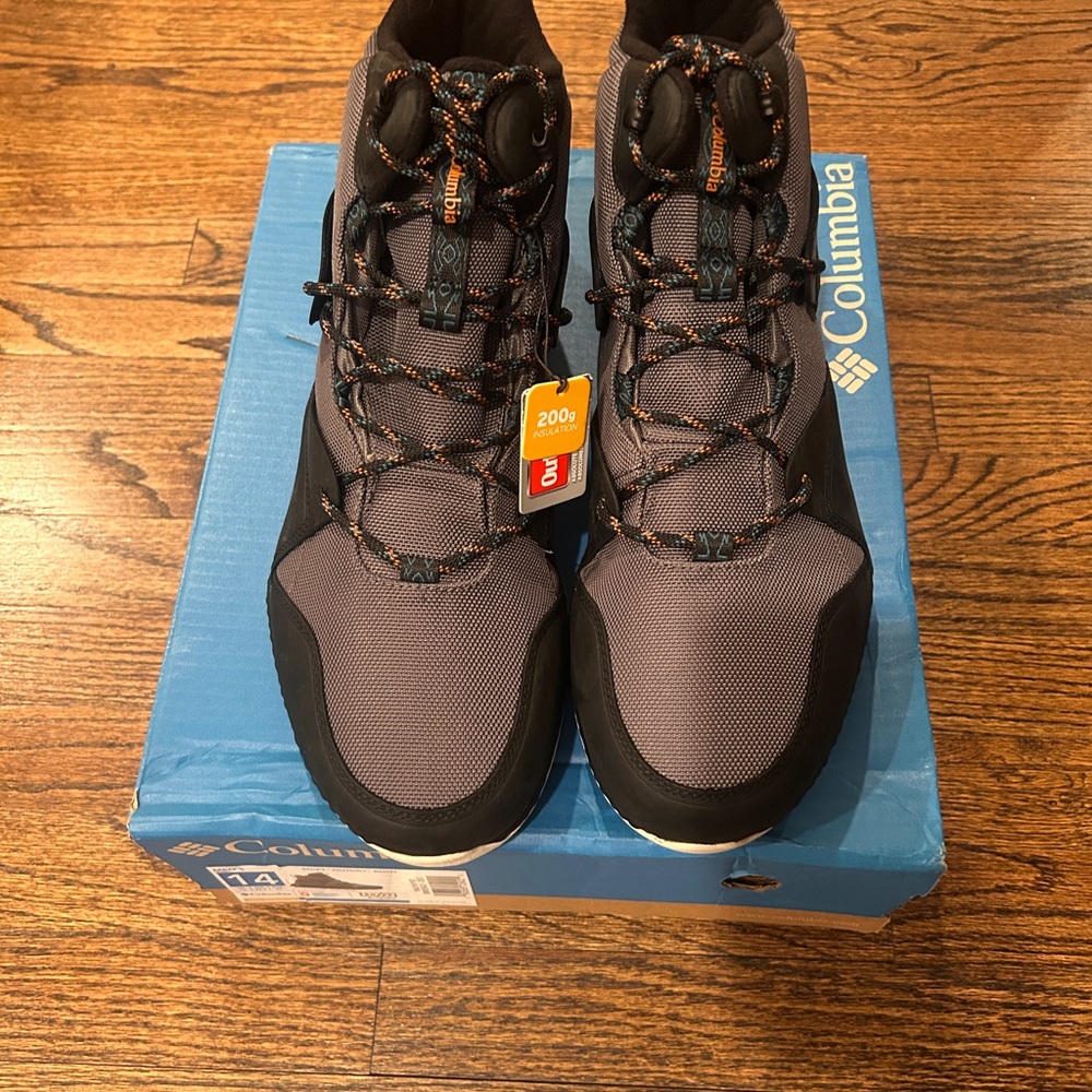 Columbia Men's SH/FT OUTDRY BOOT Black and Dark Gray Boots